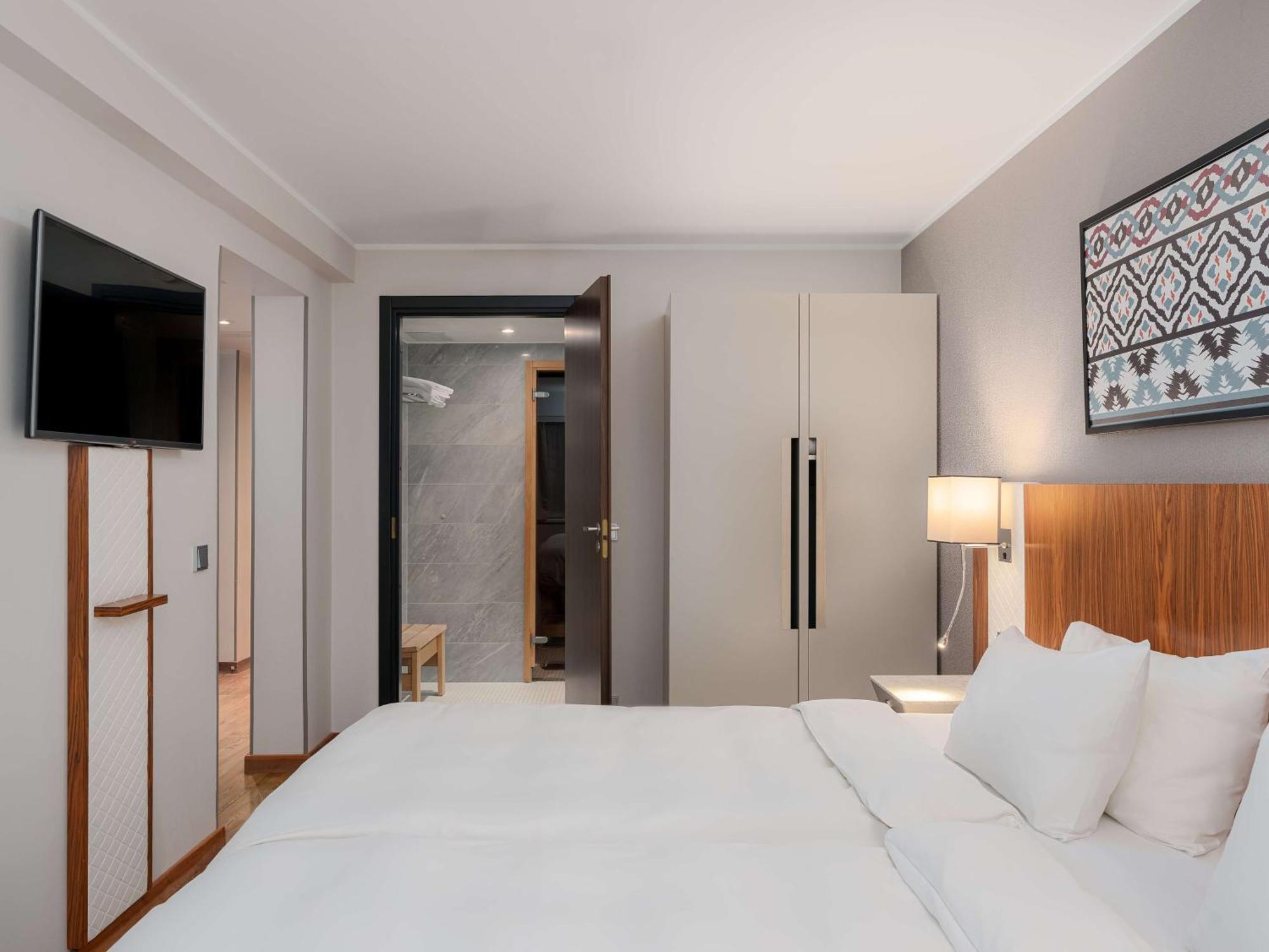 Radisson Blu Hotel Oluempia Tallinn Bagian luar foto