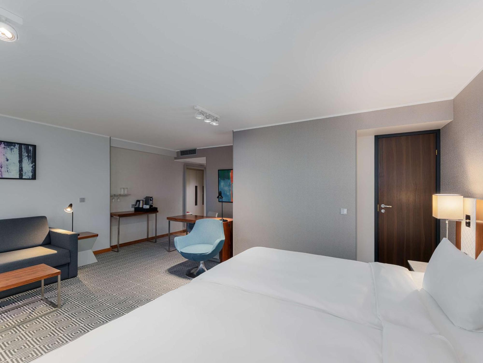 Radisson Blu Hotel Oluempia Tallinn Bagian luar foto