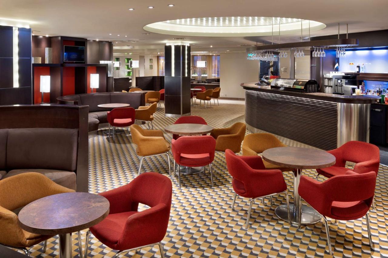 Radisson Blu Hotel Oluempia Tallinn Bagian luar foto